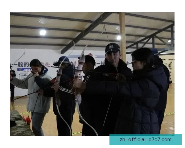 射箭大奖赛：冠军之争激烈纷呈