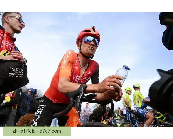 挑战极限，征服铁人三项！