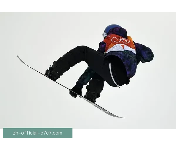 滑雪新规则：安全第一，享受为重，挑战自我，体验极限。